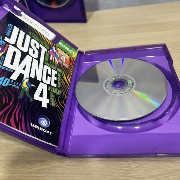 Just Dance 3, Just Dance 4 & Just Dance 2014 (Xbox 360) Kinect Games Bundle - Picture 6 of 7